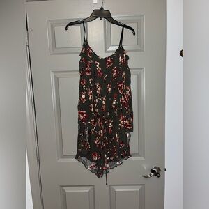 Blu pepper floral romper